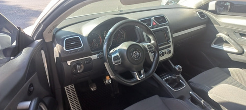 Imagen 9 de 13 de Volkswagen Scirocco 2012 1.4 Tsi 160cv