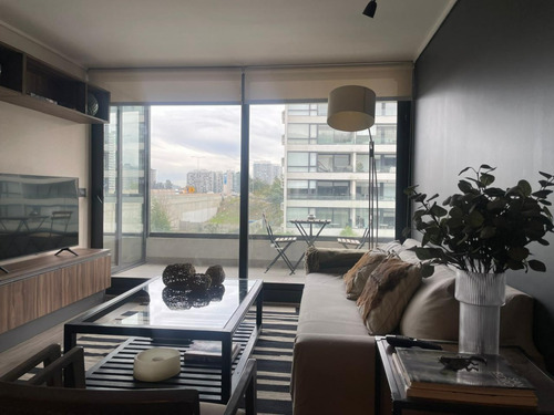 Se Vende Moderno Y Luminoso Departamento, Dos Años De Uso.