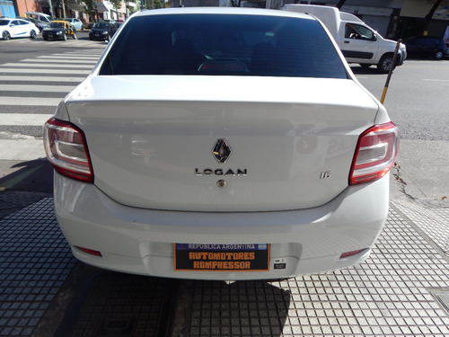 Imagen 6 de 15 de Renault Logan 2018 1.6 Authentique Plus 85cv