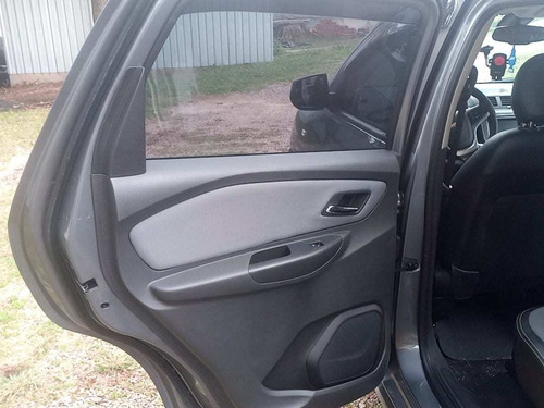 Imagem 11 de 12 de Chevrolet Spin Activ 7 1.8 8v Flex