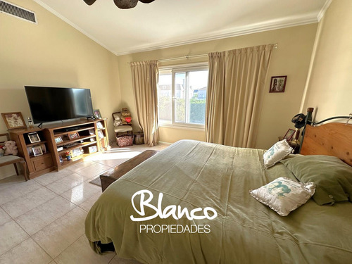 Casa En Venta En La Lomada, Pilar, G.b.a. Zona Norte
