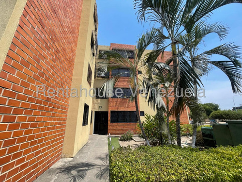 Excelente Apartamento En Alquiler En Urbanización Privada Narayola La Morita Amoblado Piso Bajo Listo Para Mudarse Nela 25-17684