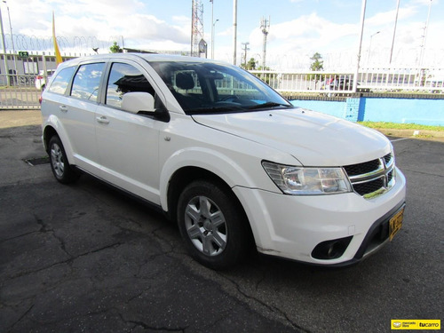 Dodge Journey Se