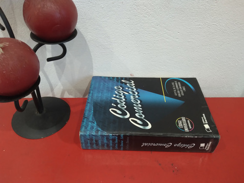 Livro: Código Comercial Universitário Saraiva - 2001