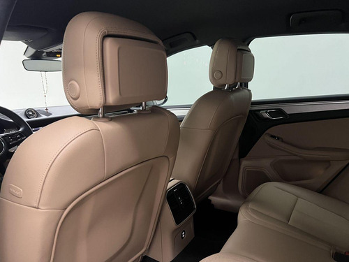 Porsche Macan 2.0 Turbo