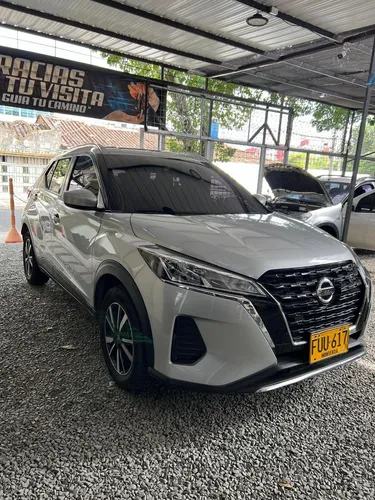 Nissan Kicks 1.6 Sense