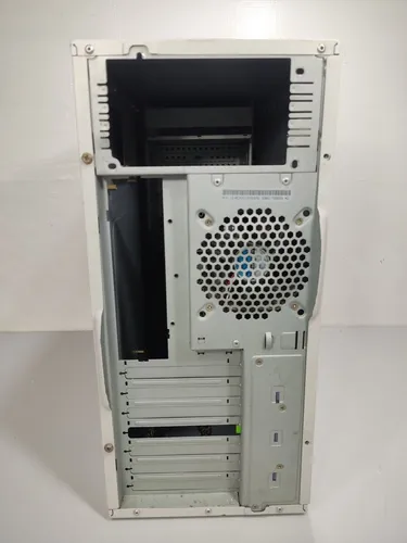 Gabinete Antigo Retro Pc Computador Cpu Mode Case Game Ctt