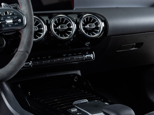 Imagen 11 de 18 de Mercedes-benz Clase A 35 2020 (nic)