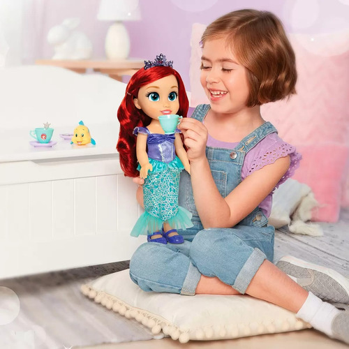 Muñeca Disney Princess Hora Del Te Ariel Y Flounder A Meses