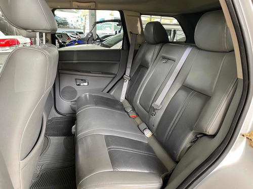 Imagen 12 de 12 de Jeep Grand Cherokee 2006 Limited V8 Power Tech 4x2 At