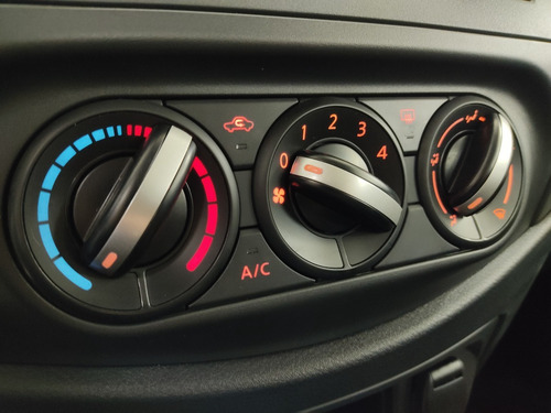 Nissan Frontier C/d Se 2.3 4x2 Mt 2020