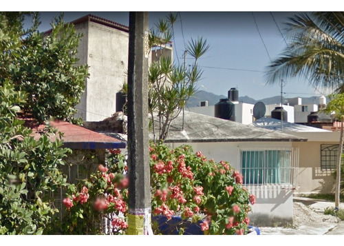 Remato Casa En: Chimo 518, Jardines Del Puerto, 48315 Puerto Vallarta, Jal.