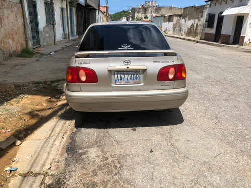 Imagen 6 de 7 de Toyota Corolla Sincronico 1.8