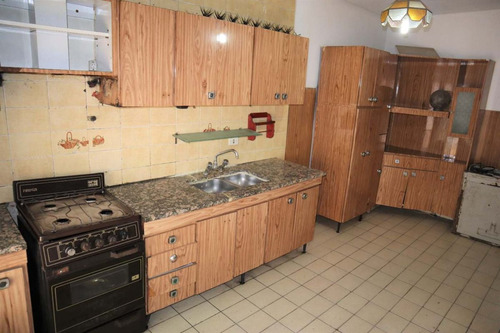 Venta Duplex 5 Amb Cochera Quincho A Refaccionar