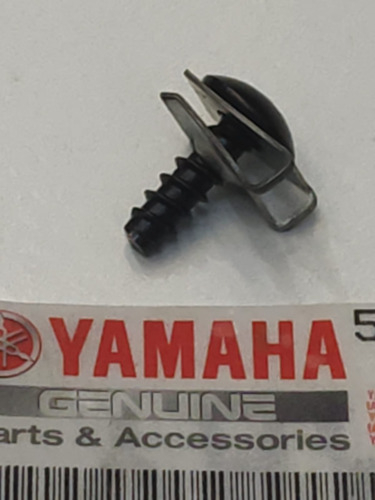 4 Parafuso + 4 Porca Presilha Carenagem Yamaha Neo N-max (Usado)