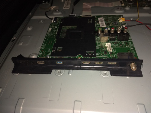 Television Samsung Un40ju6100fxzx Para Piezas Panel Dañado (Usado)
