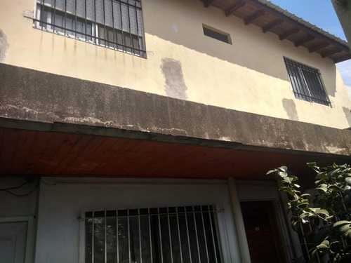 Imagen 3 de 18 de Ph 6 Ambientes Con Fondo Y Pileta Acepta Permuta !!!!!!!!!
