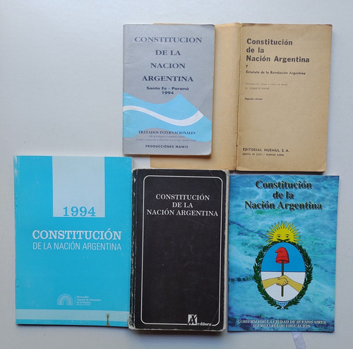 Lote D 5 Ediciones De La Constitución De La Nación Argentina