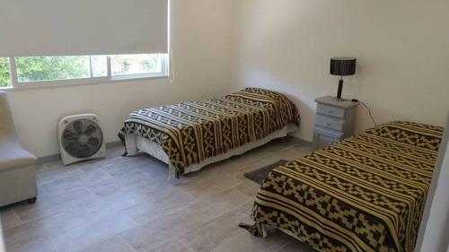 Chalet 5 Ambientes En Costa Esmeralda // N° Ficha 22542