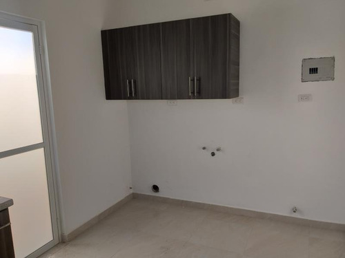 Imagen 3 de 11 de Casa Sola En Venta Fracc. Los Cedros