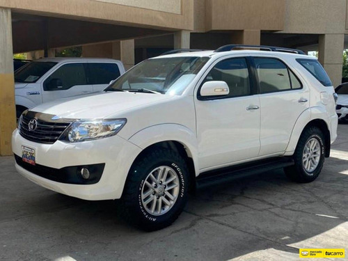 Toyota Fortuner 4x4