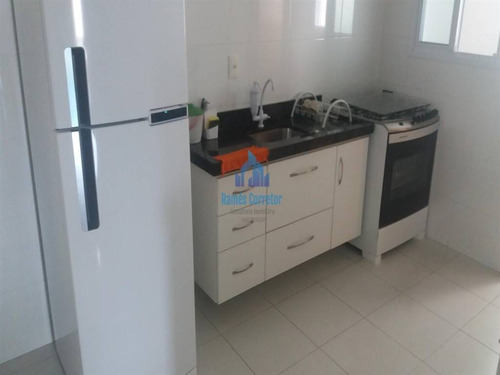 Imagem 24 de 26 de Excelente Apartamento A Venda Com 2 Dormitorios No Bairro Aviacao - Rc93