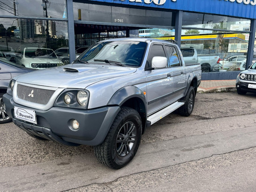 Mitsubishi Outlander 2.4 5p