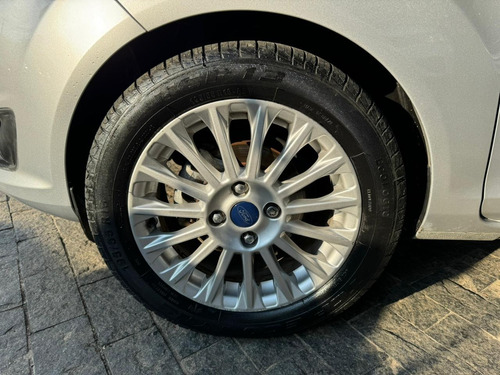 Ford Fiesta Sedan 1.6 16v Titanium Flex Powershift 4p