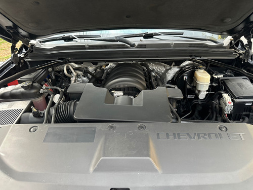 Chevrolet Suburban 5.3 Ltz V8 4wd 2da Cubo At