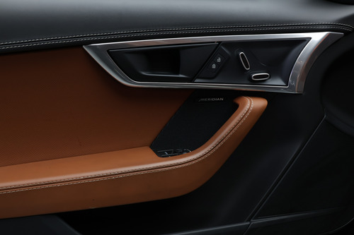 Jaguar F-Type Cabrio 2.0 R-dynamic Aut. 2p