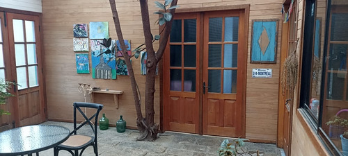 Se Vende Cómoda Y Acogedora Propiedad En Ancud