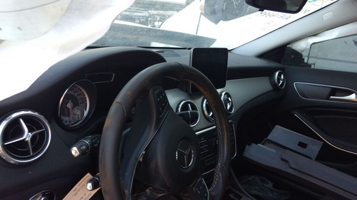 Imagem 9 de 11 de Sucata Mercedes Benz Gla 200 2017 Bartolomeu Peças