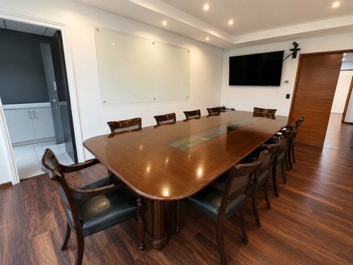 Oficina Clase A 431m2 | El Golf | Mobiliario Opcional