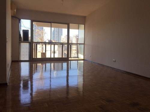 Imagen 5 de 13 de Departamento En Venta De 3 Dormitorios C/ Cochera En Palermo