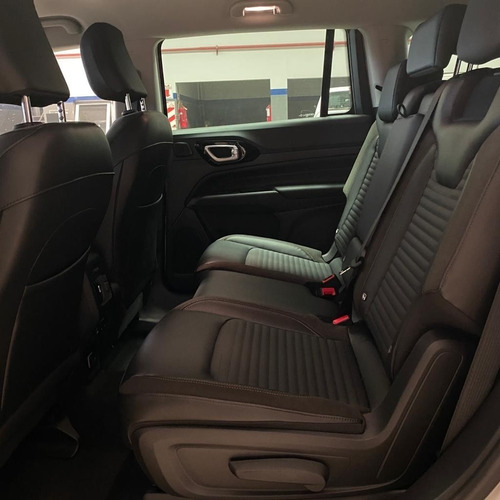 Imagen 11 de 16 de Jeep Commander Limited 2.0 Td At9 4x4 Avd