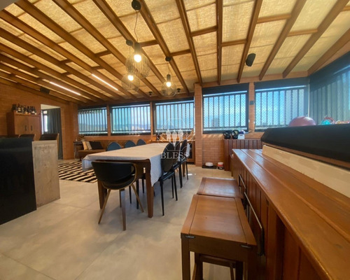 Imagem 22 de 30 de Belissimo Duplex Na Vila Arens, Condominio Carolina Peliciar, 212m2, 4 Quartos - Ap03746 - 69877355