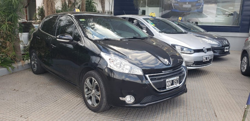 Robayna Peugeot 208 Feline 1.6 Año 2014 Negro