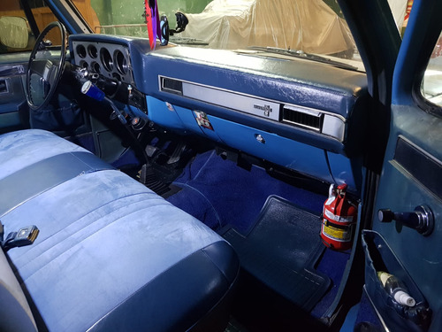 Chevrolet Silverado 1981, Americana, Buen Estado