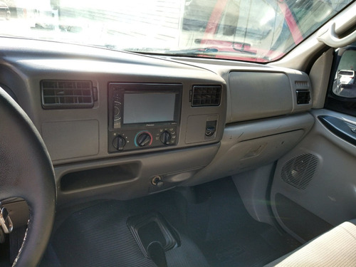 Ford F-250 3.9 Super Duty 2p