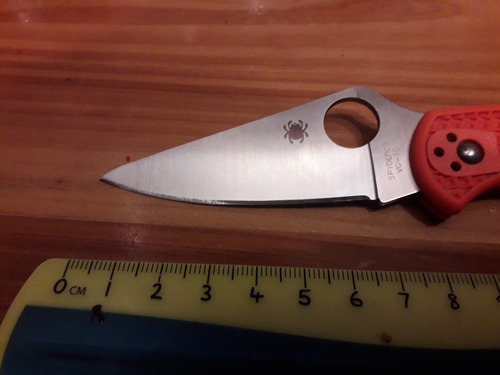 Navaja Spyderco Delica 4 Naranja (Usado)
