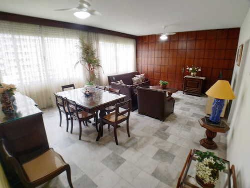 Imagem 1 de 18 de Apartamento Á Venda R$500 Mil - 4 Dormitórios - 1 Suite - 3 Banheiros - Vaga De Garagem - Praia Das Pitangueiras - Guarujá/sp - Ap04988 - 34952533