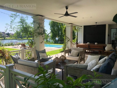 Imagen 6 de 14 de Casa En Venta En Los Castores