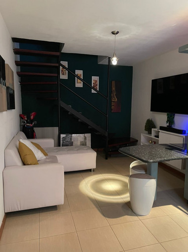 Imagen 3 de 7 de Townhouse En Naguanagua Maria Valdez 04244076082