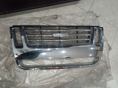 Parrilla Frontal Ford Explorer 2007/2010