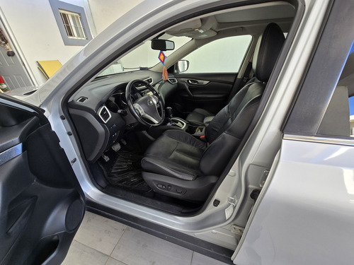 Nissan X-Trail 2.5 Exclusive 2 Row Cvt