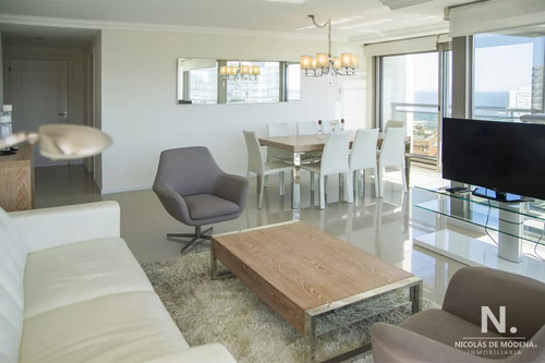 Departamento En Venta Con Vista Al Mar En Torre Imperiale.