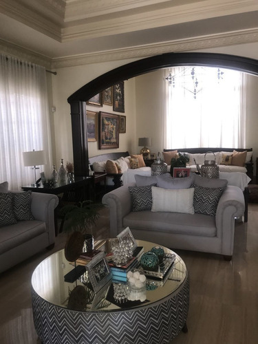 Imagen 2 de 21 de Majestuosa Residencia En La Parte Mas Exclusiva De Arroyo Ho