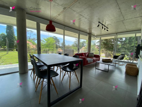 Apartamento En Alquiler - Punta Del Este- Ref: 9806