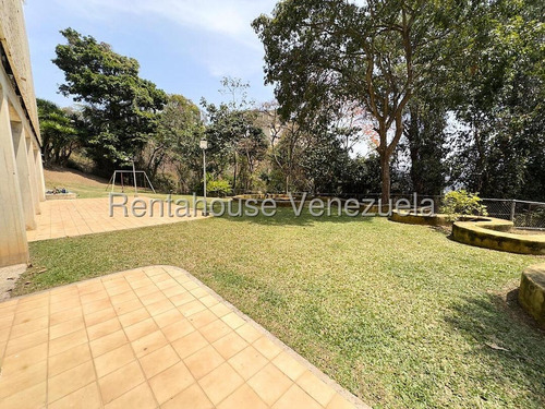 Sb Amplio Y Comodo Apartamento Con Bella Vista Y Excelente Ubicación.sin Fallas En Los Servicios