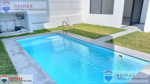Venta De Casa En Condominio, Atlacholoaya, Xochitepec, Morelosclave 5462